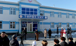 Ноокен районунда төрөт үйүнүн жаңы имараты ачылды