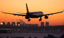 Депутат улуттук авиакомпанияны түптөө сунушун айтты