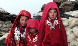 Памирден келген кыргыздарга турак жай салынат