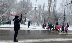 Балдарга жол коопсуздук эрежелерин түшүндүрүү