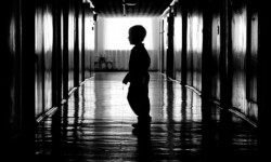 Кызын сабаган аял бир айга камалды