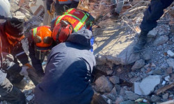 Кыргызстандык куткаруучулар урандынын алдында 6 күн жаткан адамды тирүү чыгарышты