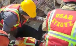 Кыргызстандык куткаруучулар урандыдан үч кишини алып чыгышты