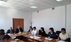 Энергетика министри "акылдуу" эсептегичтерди орнотуу иштерин активдештирүүнү тапшырды