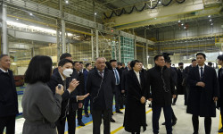 Кыргызстанда Hyundai унаа заводунун филиалын ачуу сунушталды