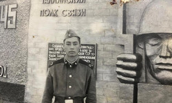 Садыр Жапаров аскердик кызматты кайда өтөгөн?