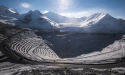 Кумтөр ачык ыкма менен алтын казууну улантууда 