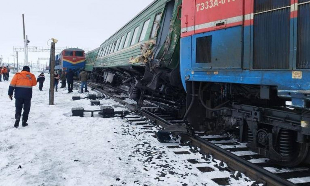 Столкновение поезда: пострадавших нет