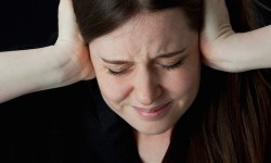 Радиоклиника: Психикалык оорулар менен жабыркагандарга кандай жардам көрсөтүлөт?