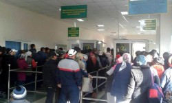 Талас-Тараз: чек арадан өтүү үчүн 10 мүнөткө жакын убакыт сарпталат