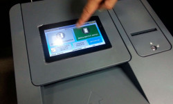  Баткен: Электрондук добуш берүү  ыкмасы колдонууда 