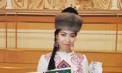 Залина Касымова эл аралык сынакта кыргыздын желегин желбиретти