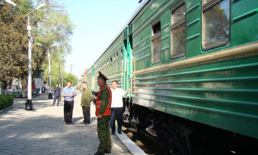 Поезд Бишкек-2 - Балыкчы с 17 июля будет курсировать ежедневно