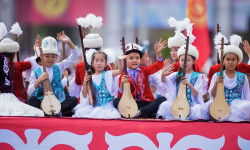 Кыргызстанда 9-сентябрда Комуз күнү белгиленет