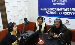 Түз эфирдеги жолугушуу: Бүгүн 7-ноябрь Басма сөз жана маалымат күнү! (аудио)