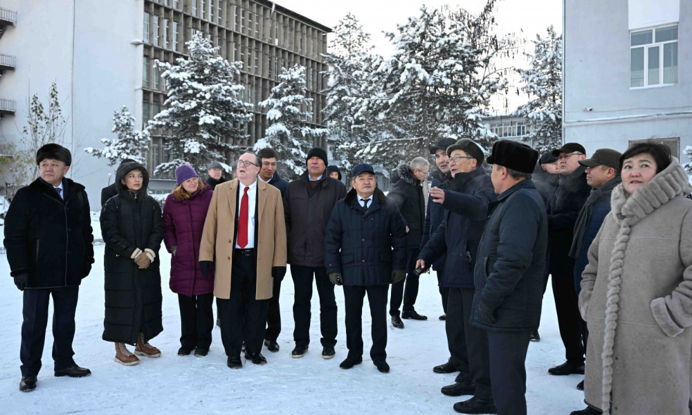 КМТУ күн электр станциясын курду