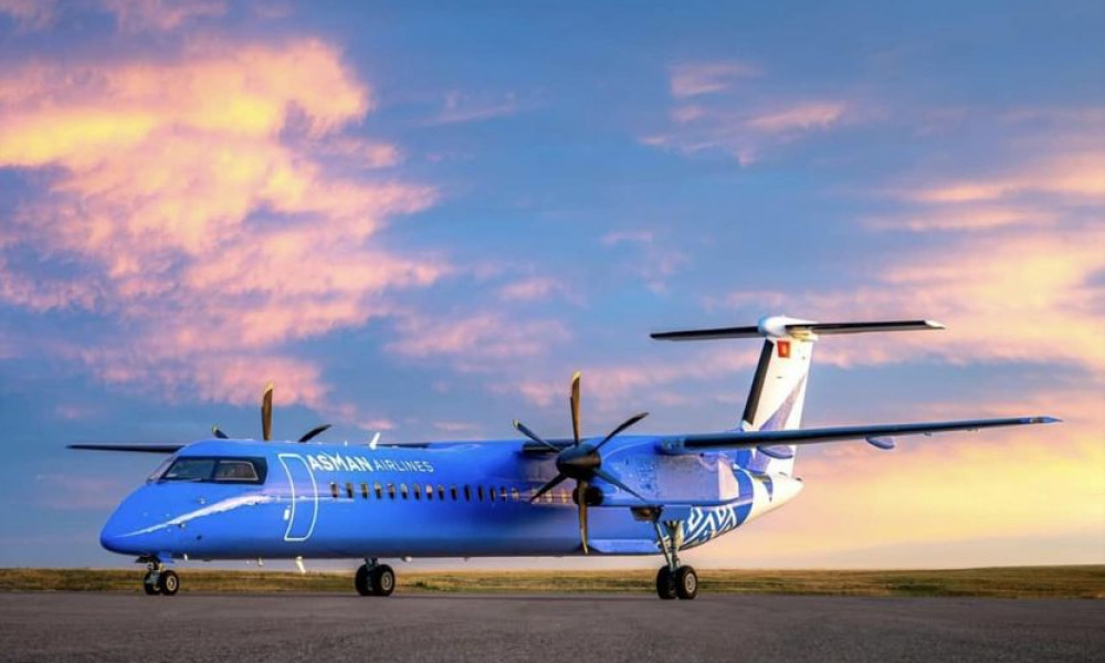 В Кыргызстан прибыл первый самолет Bombardier Dash 8 Q400