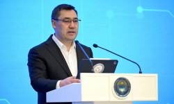 Садыр Жапаров: Мамлекет бардык ишкерлерди мындан ары да колдоого алат