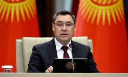 Садыр Жапаровдун төрагалыгы астында Коопсуздук кеңешинин кезектеги жыйыны өттү   