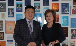 Түз эфирдеги жолугушуу: Кыргыз Республикасынын Эл артисти Элмирбек Иманалиев (аудио)