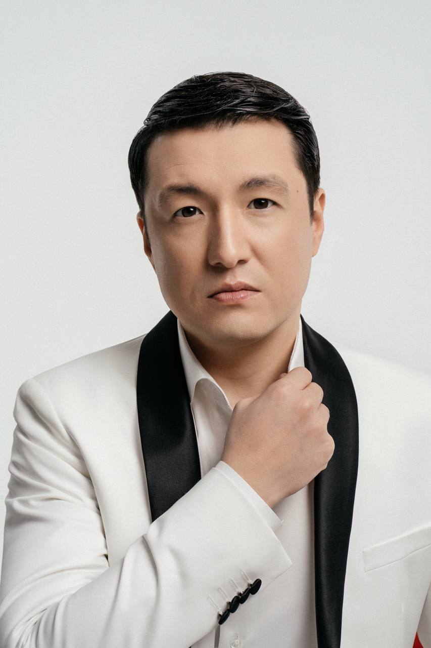 Абир Касенов