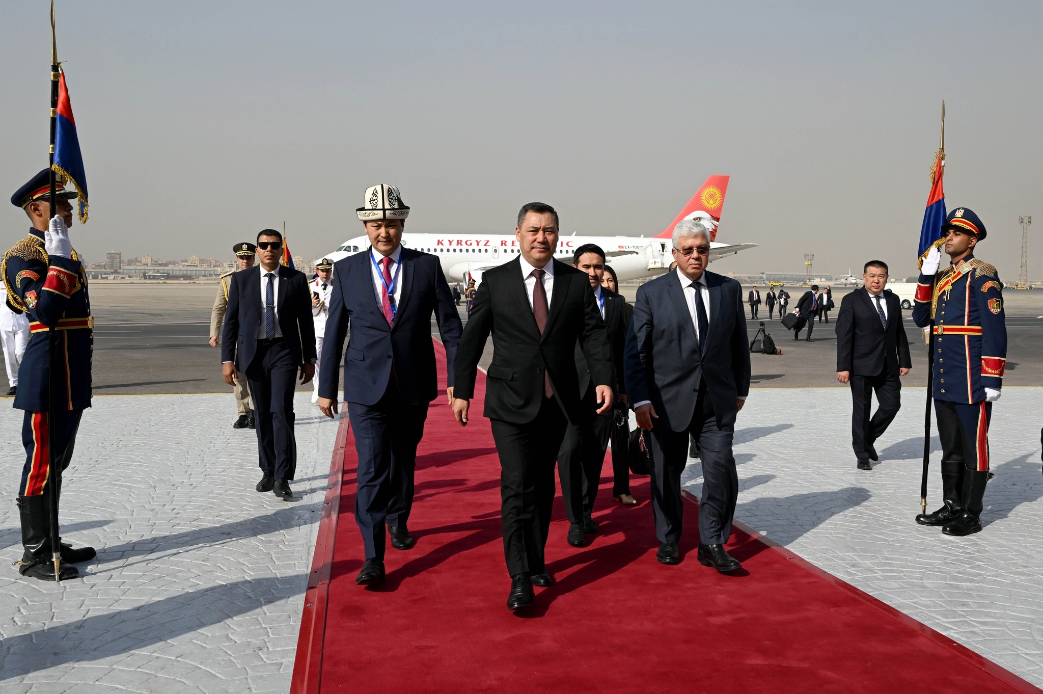 Президент Садыр Жапаров Мисирге расмий сапар менен барды 
