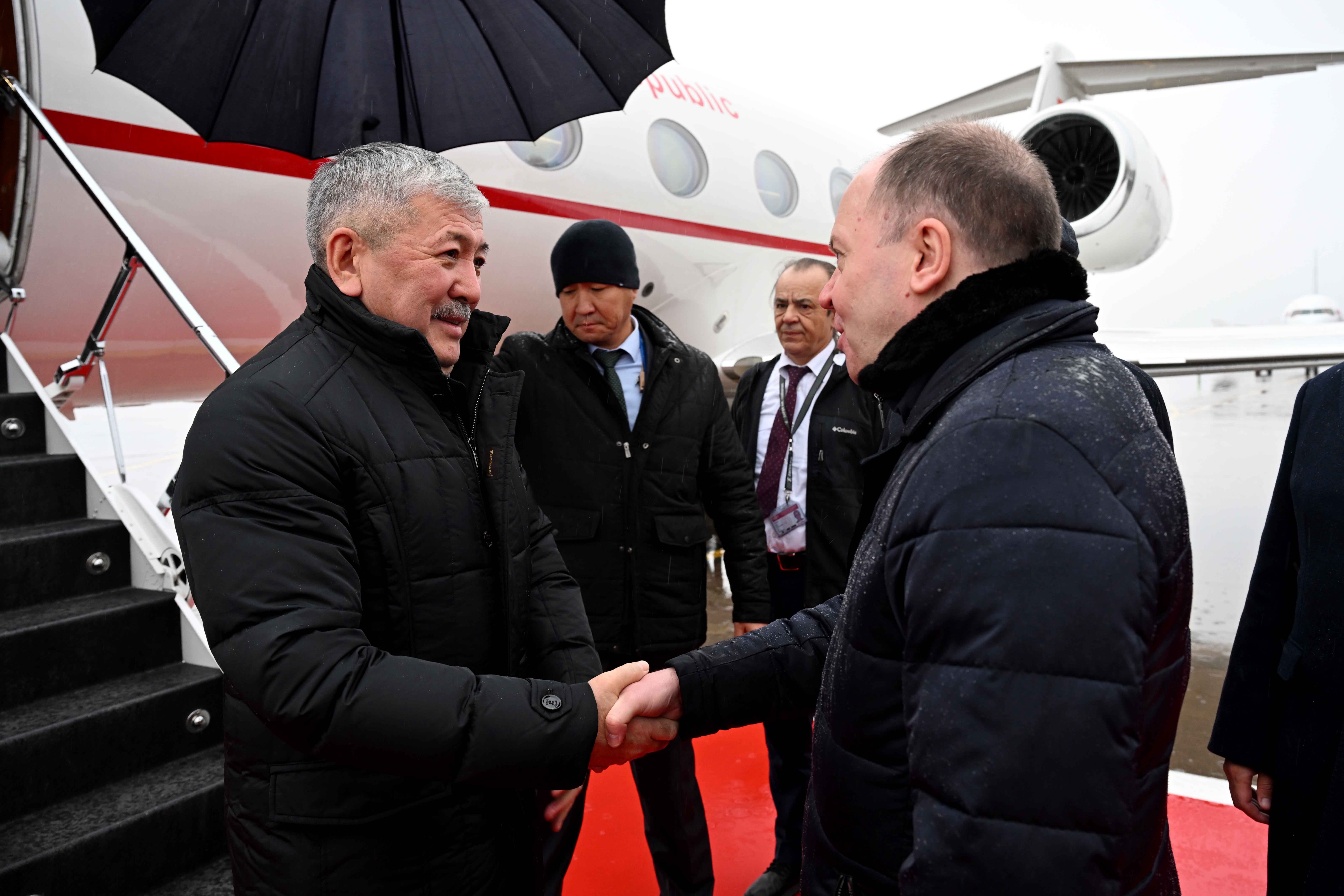 Адылбек Касымалиев жумуш сапары менен Россияга барды