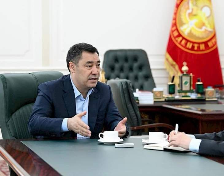 Президент: Чет элдиктерди көзөмөлдөөгө мамлекеттин толук күчү жетет
