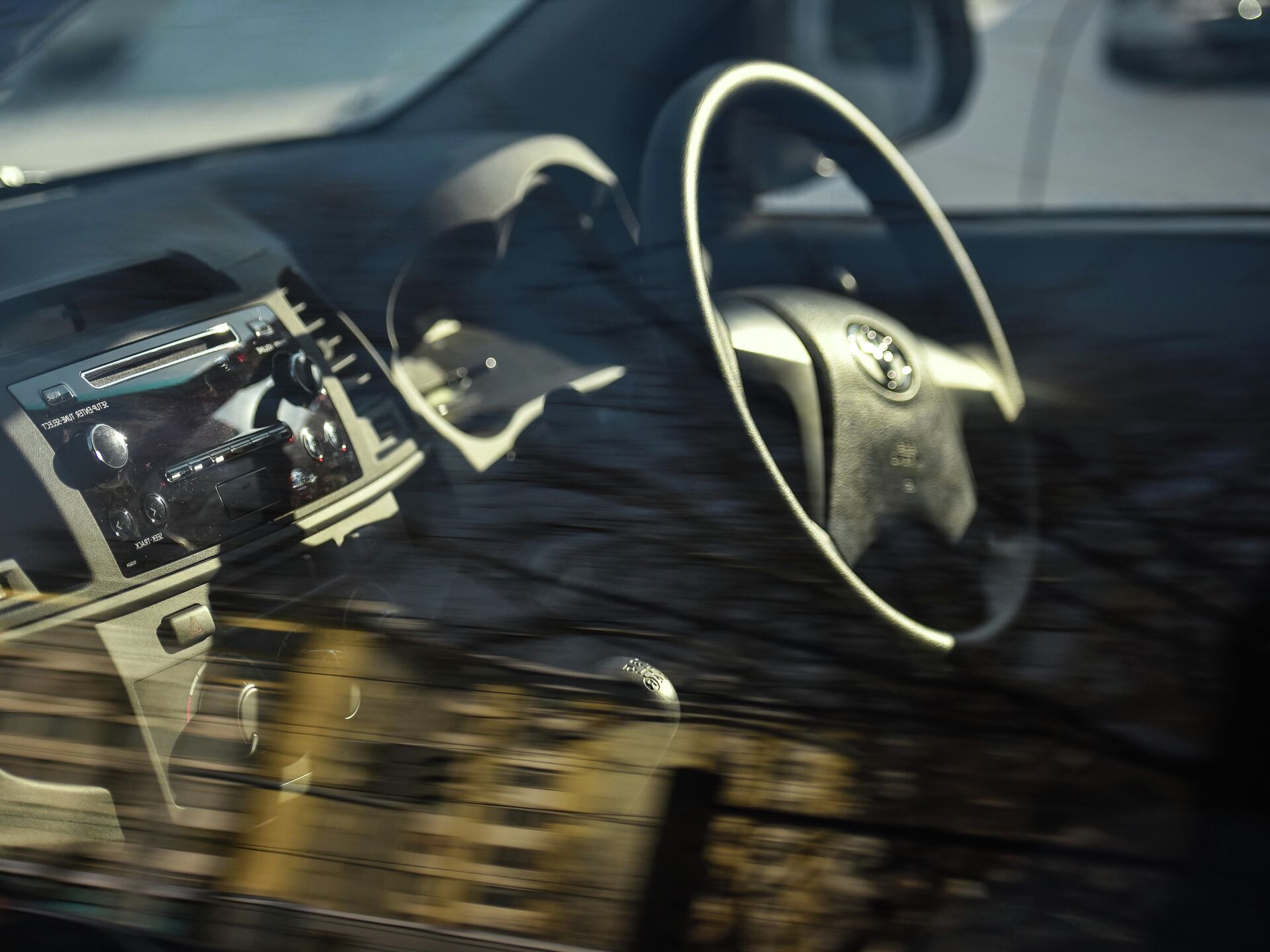 1-декабрдан тартып оң рулдуу таксилерге тыюу салынып, лицензиялары текшерилет