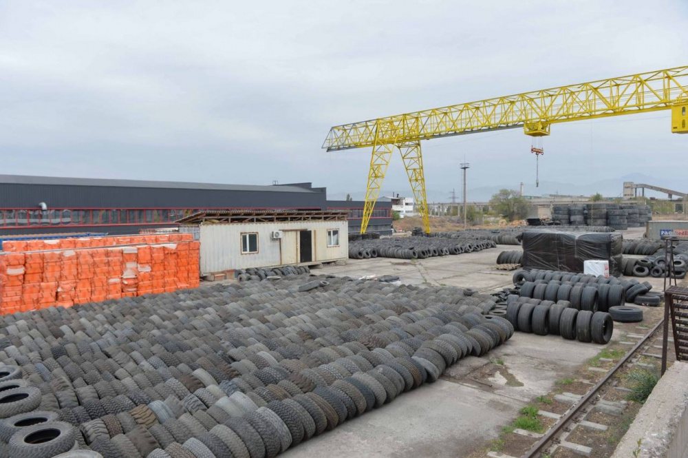 Эң сонун жаңылык! Кумтөр дөңгөлөк утилизациясына лицензия  алды