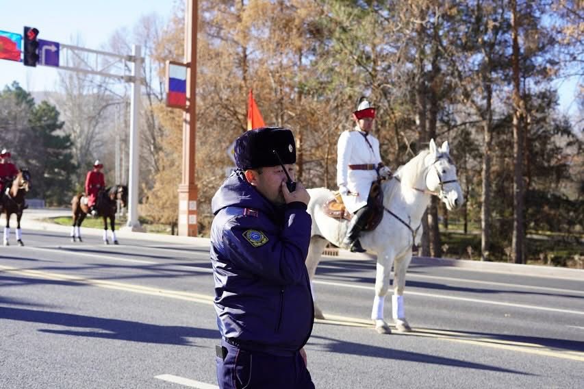 Жол тескөөчүлөр күчөтүлгөн тартипте кызмат өтөөдө