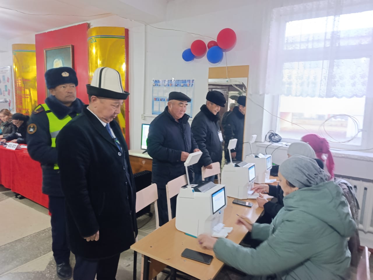 Нарын: Саат 10:00гө карата канча адам добуш берди?