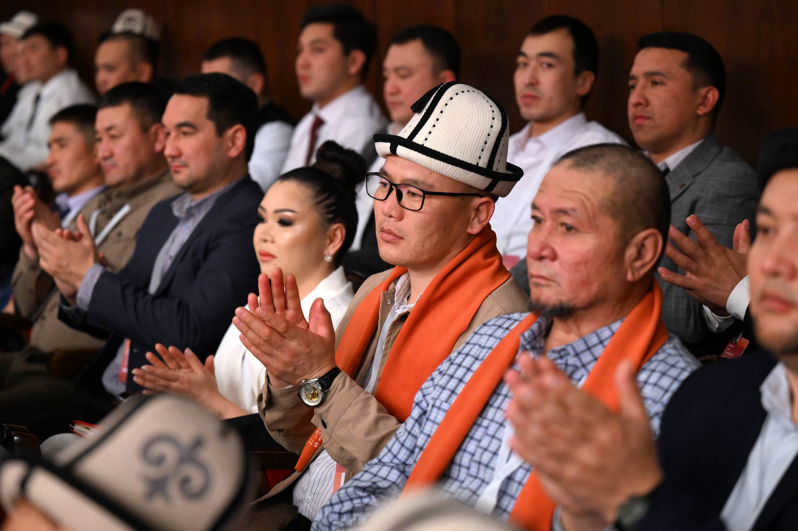 Президент Садыр Жапаров: Аялга же балага кол салган бир дагы кылмышкер жазадан кутулбайт