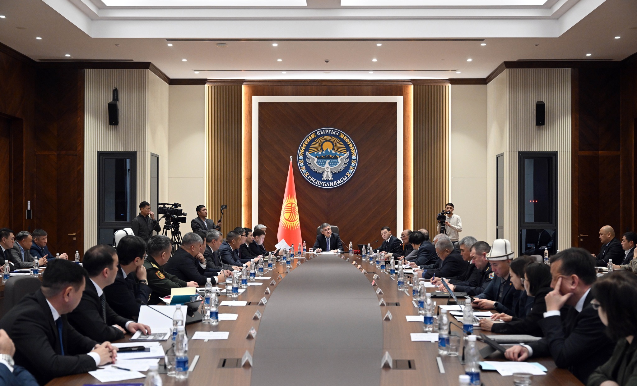 Юбилейлик Ысык-Көл эл аралык форумун даярдоо жана өткөрүү боюнча уюштуруу комитетинин жыйыны өттү