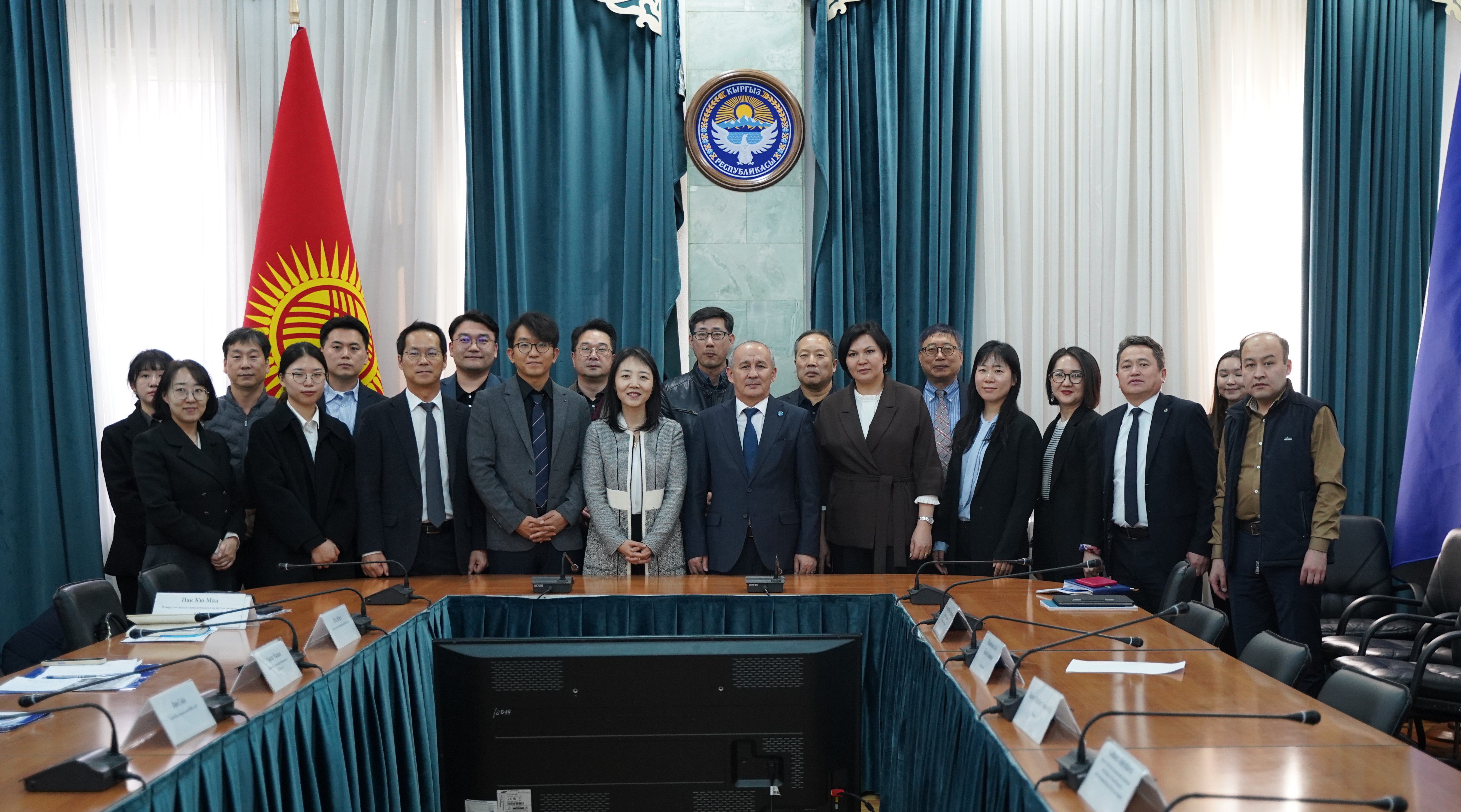 Түштүк Корея Бишкектин абасынын сапатын жакшыртууга 10 млн доллар грант бөлөт