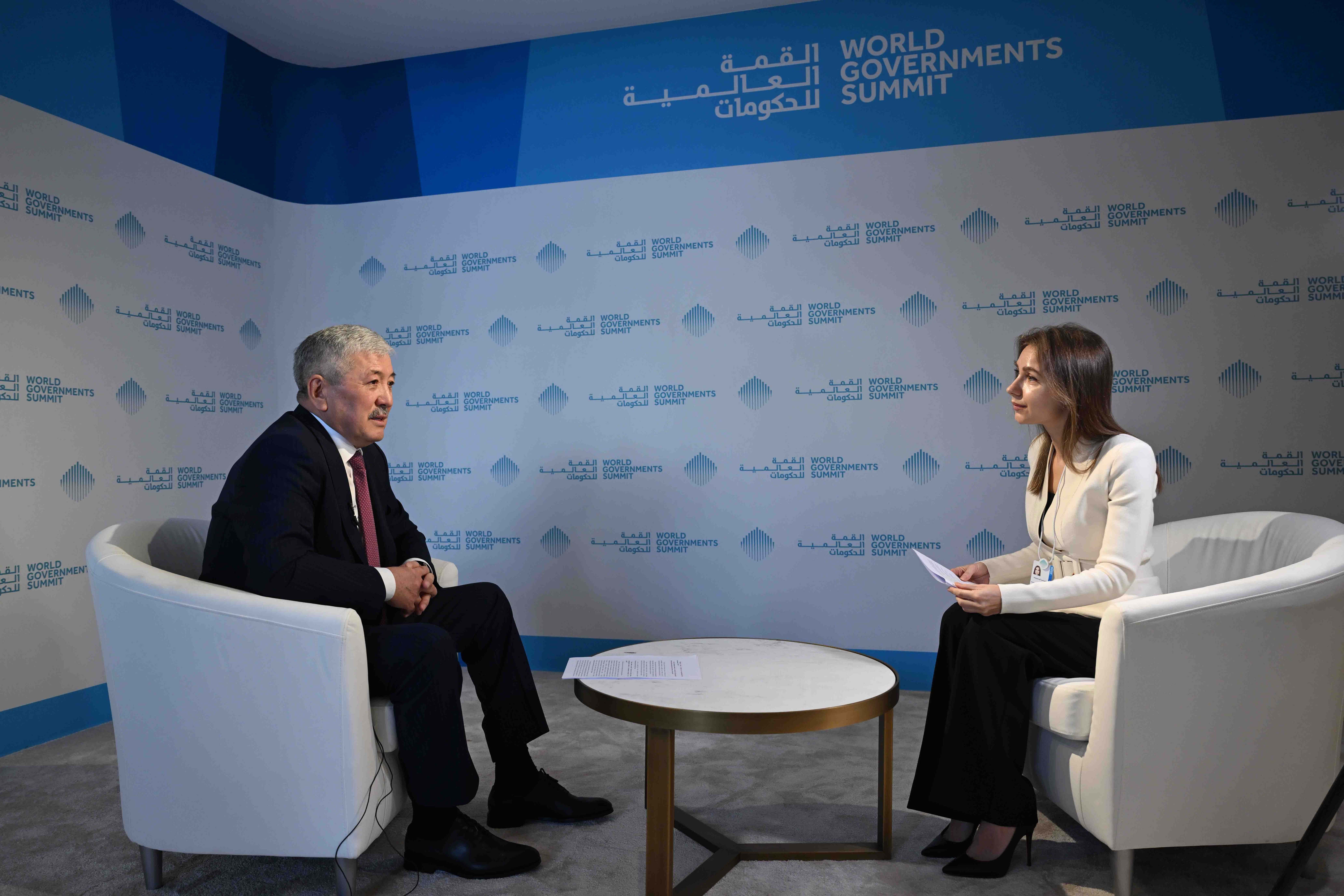 Адылбек Касымалиев БАЭнин “Emirates News” (WAM) мамлекеттик маалымат агенттигине маек берди