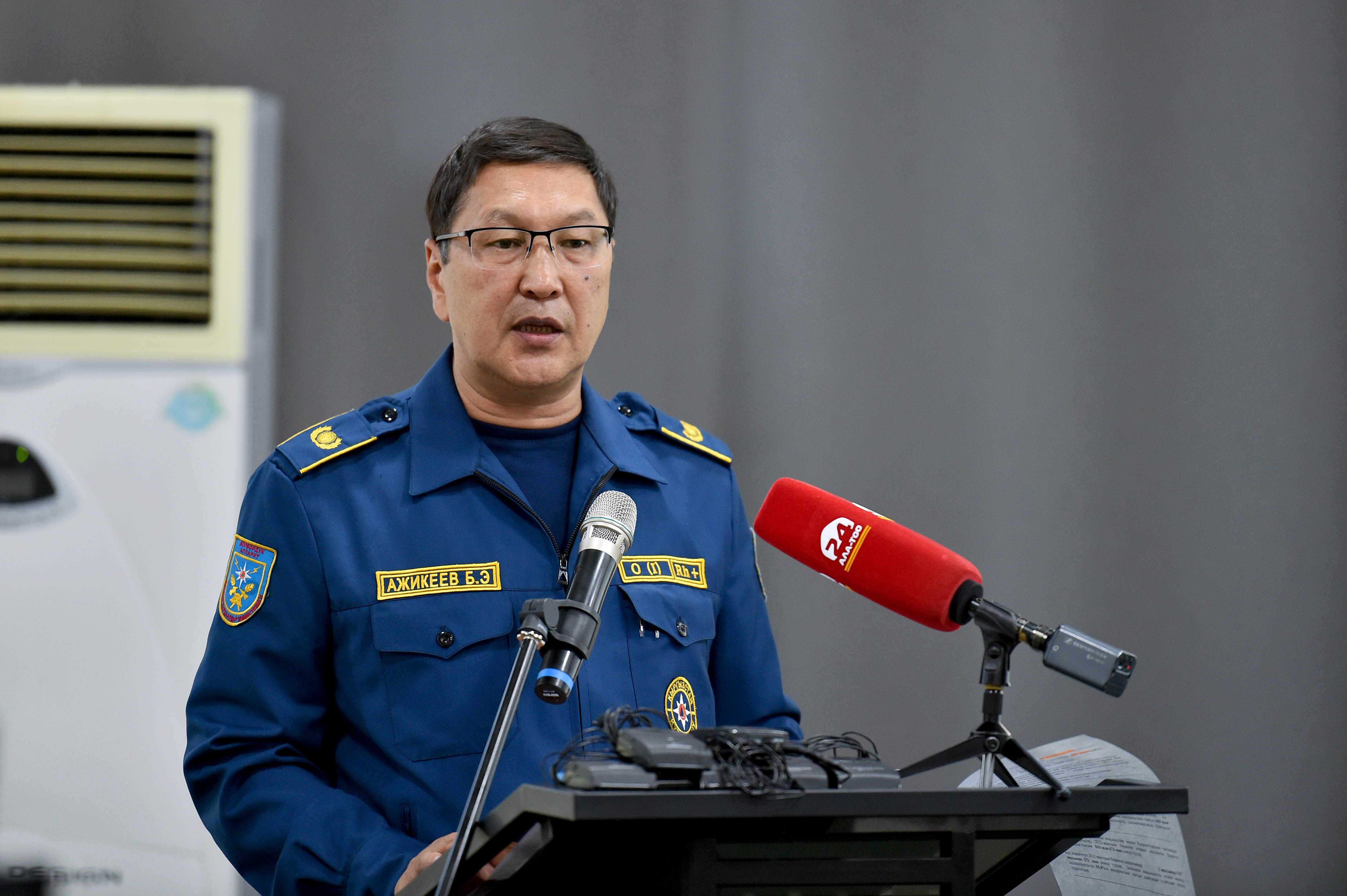 Бообек Ажикеев өзгөчө кырдаалдар министри кызматынан бошотулду