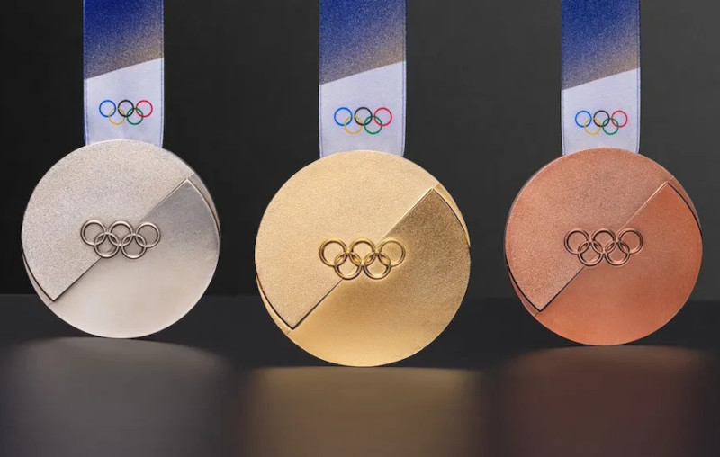 XXV Кышкы Олимп оюндарындагы медалдардын баасы канча?