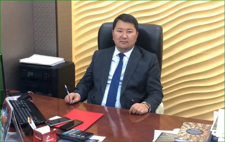 Бакыт Төрөбаевдин ордуна ким келди?