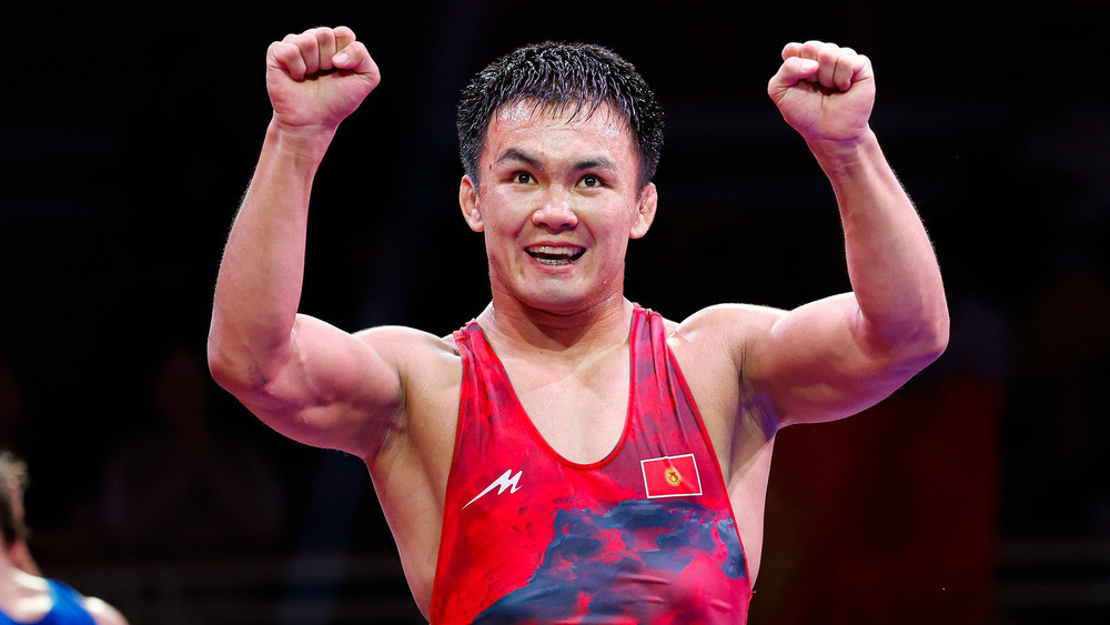 Акматалиев финалда АКШлык балбанды жеңип, чемпион болду