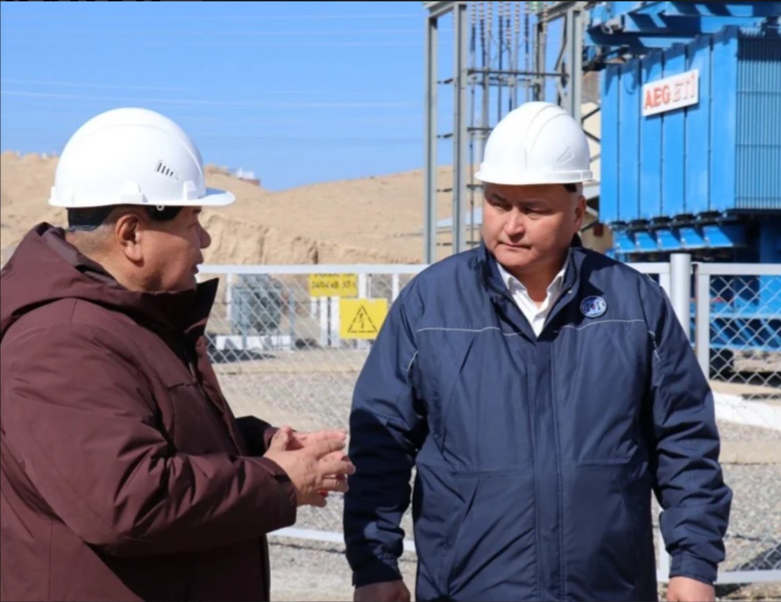 Таалайбек Ибраев Ысык-Көлдөгү энергетикалык объекттердин курулушун текшерди