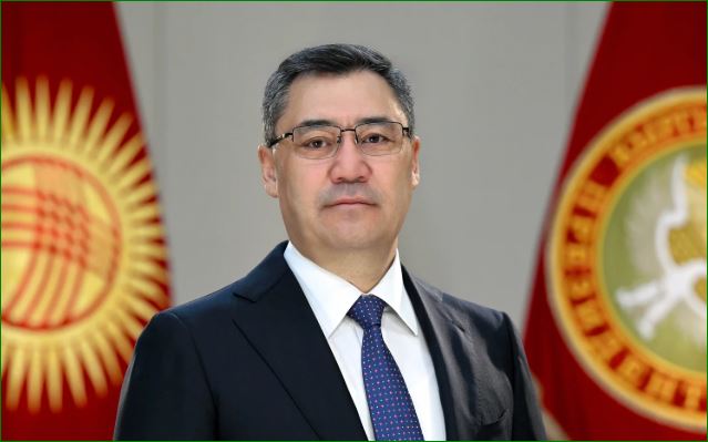 Садыр Жапаров: Жакынкы Чыгыштагы кыргызстандыктарды эвакуациялоо иши уланууда