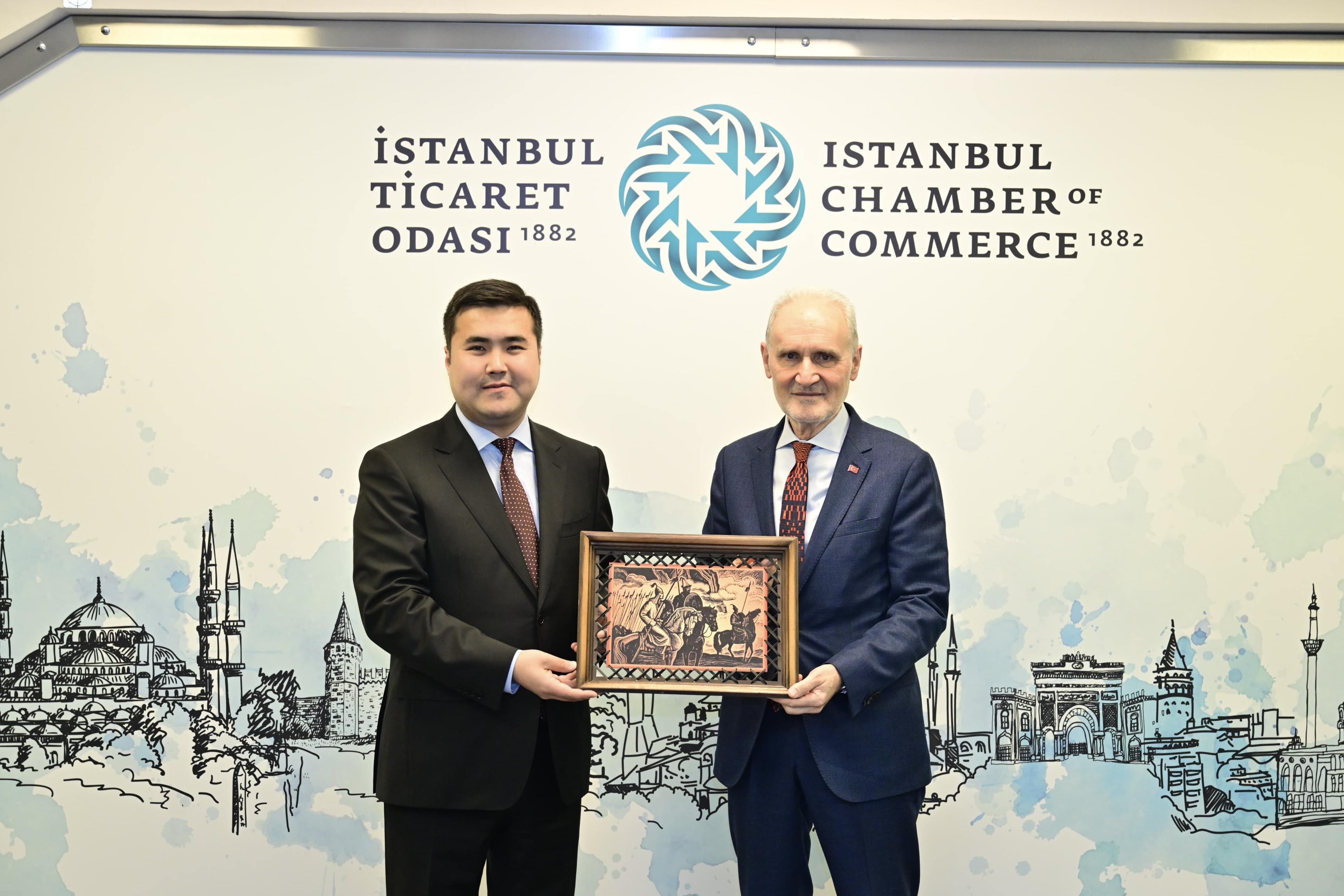 Чыңгыз Токтобеков Стамбул Соода палатасынын башчысы Шекиб Авдагич менен жолугушту