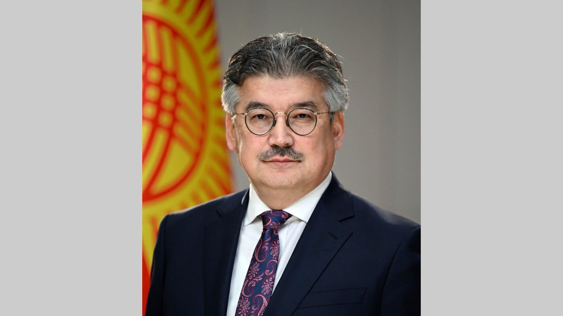 Мамлекеттик катчы Арслан Койчиевдин Ак калпак күнү менен куттуктоосу