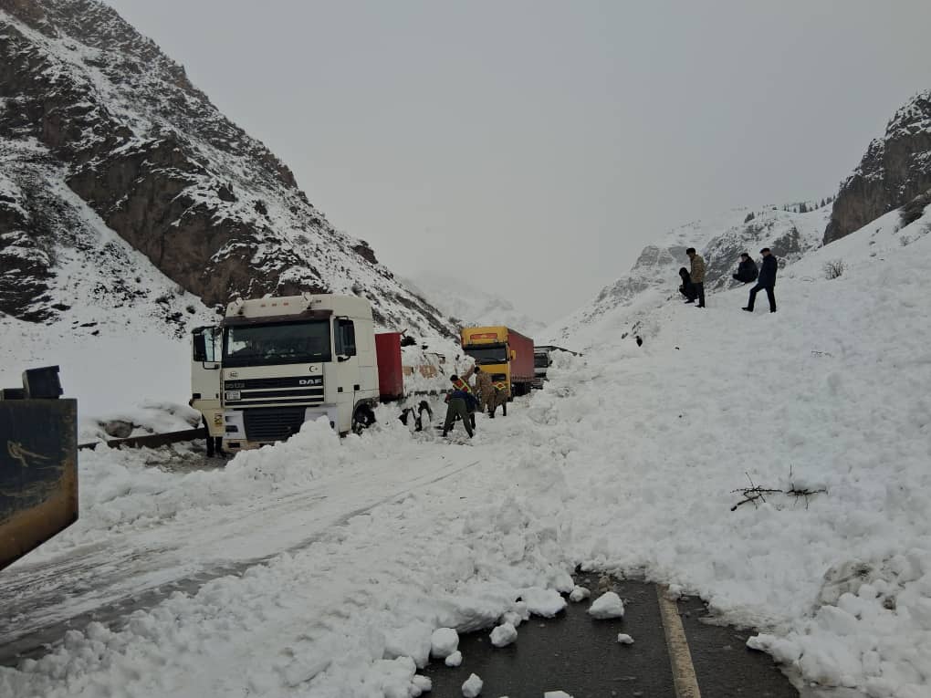 Бишкек-Нарын-Торугарт жолунда кар көчкү кооптуулугу сакталууда