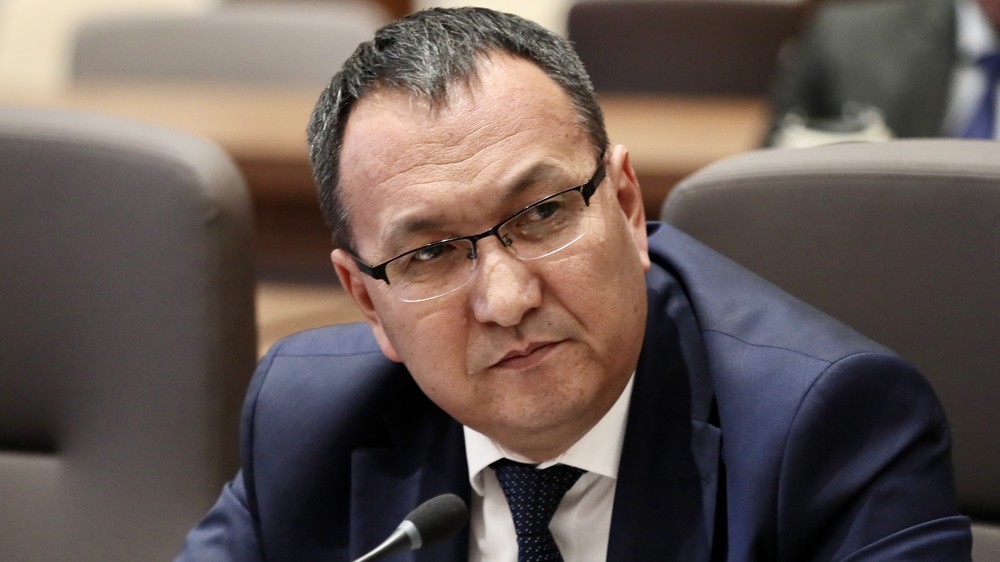 Руслан Суйналиев финансы министри болуп дайындалды