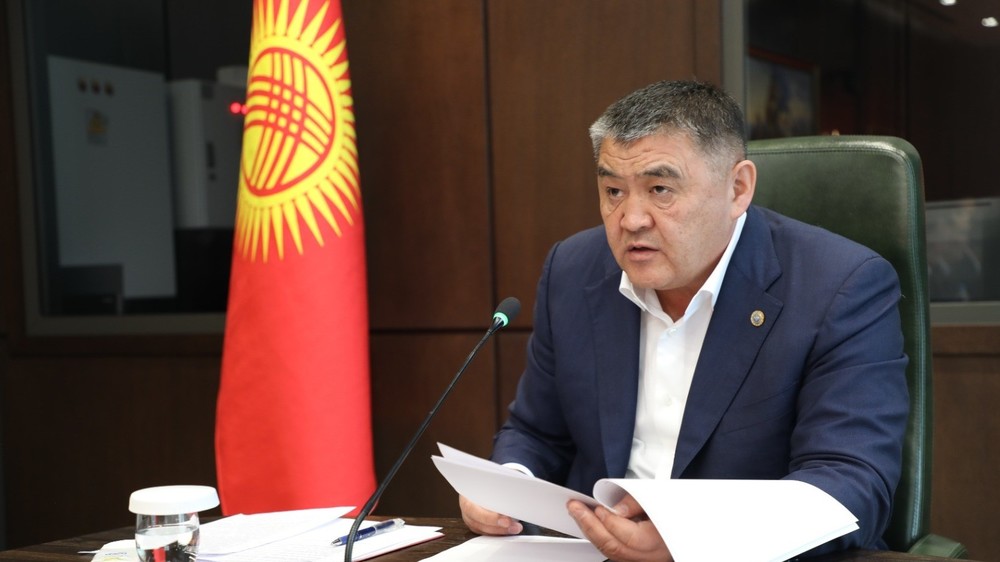 Камчыбек Ташиев суракта