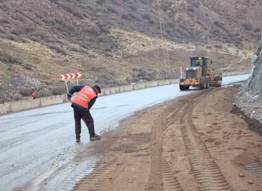 Өлкө аймагындагы унаа жолдорун иретке келтирүү жана тейлөө иштери жанданды