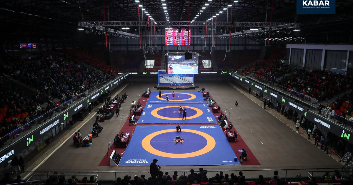 Бишкекте 350 балбан 30 медаль үчүн күрөшүүдө