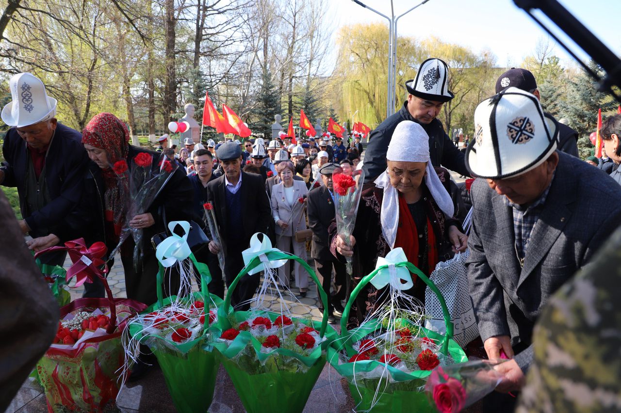 Таласта Апрель революциясында курман болгондор эскерилди 